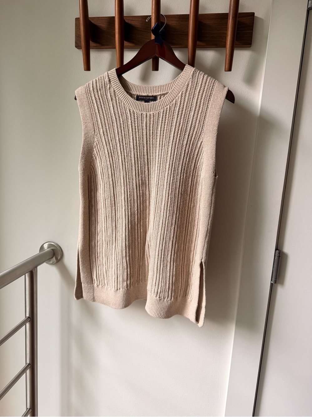 Banana Republic Ribbed Knit Crewneck Sweater Tank in Beige